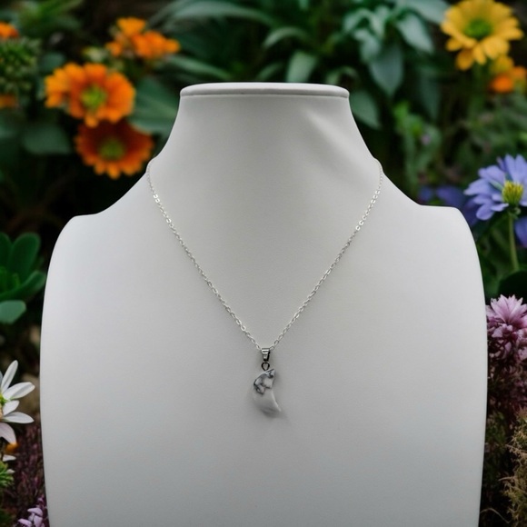 Sterling Silver HOWLITE CRESCENT NECKLACE (S925) - Picture 2 of 7